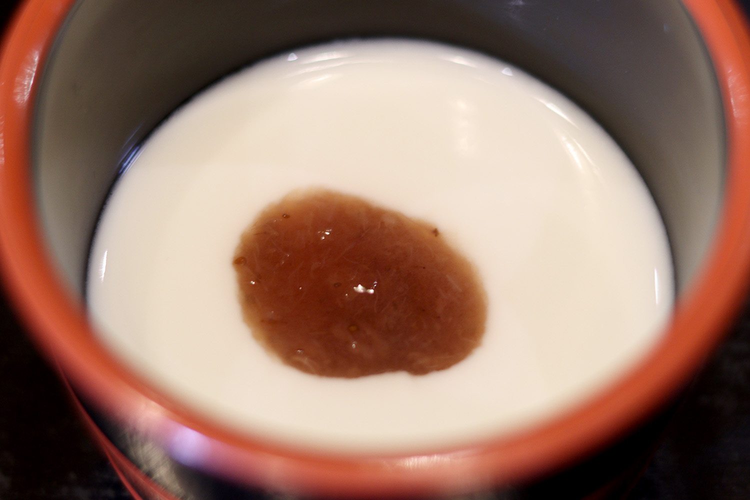 自家製ヨーグルトと自家製ジャム 自家製ヨーグルトと自家製ジャム