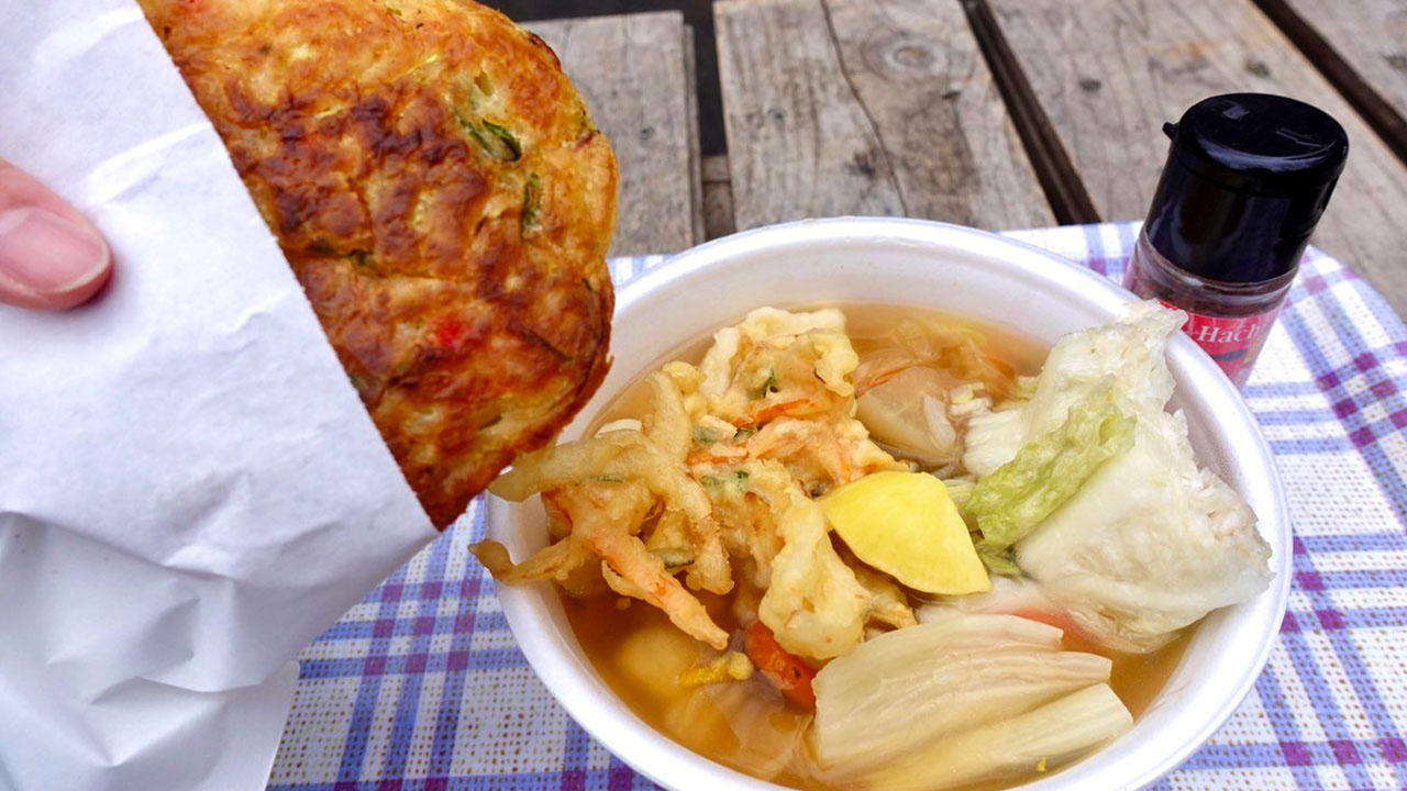 尾ノ内氷柱で食べられるすいとんとたらし焼き