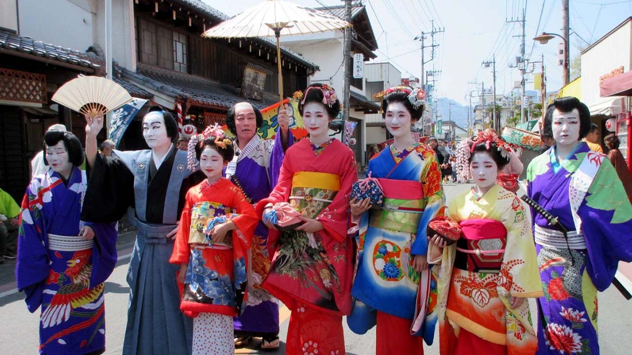 小鹿神社の小鹿野春祭り